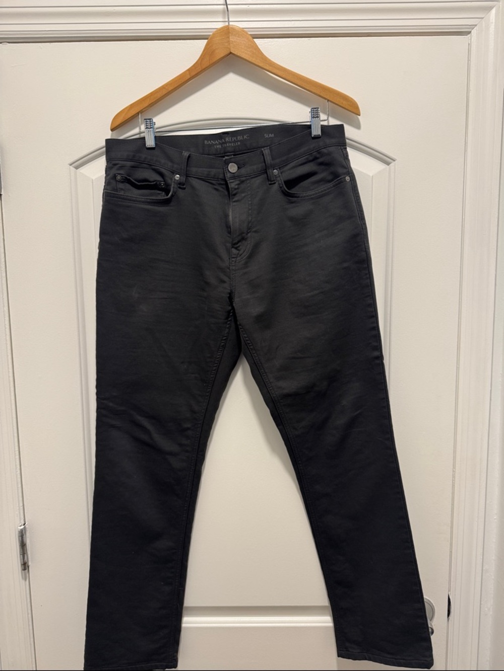 Banana Republic Men's Black Slim Straight Jeans Dark Grey